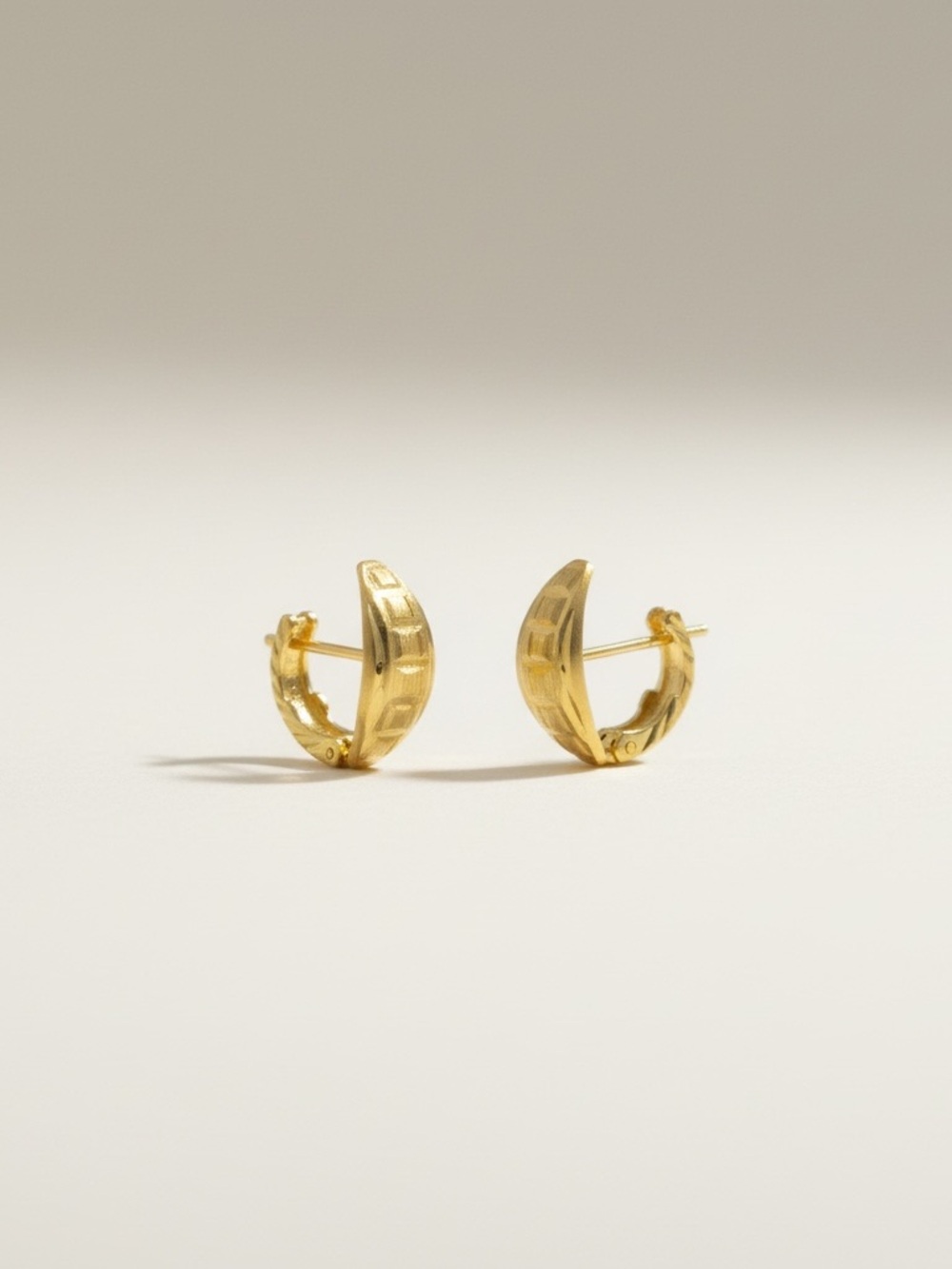 14K Gold Textured Half-Hoop Earrings - Women Jewelry